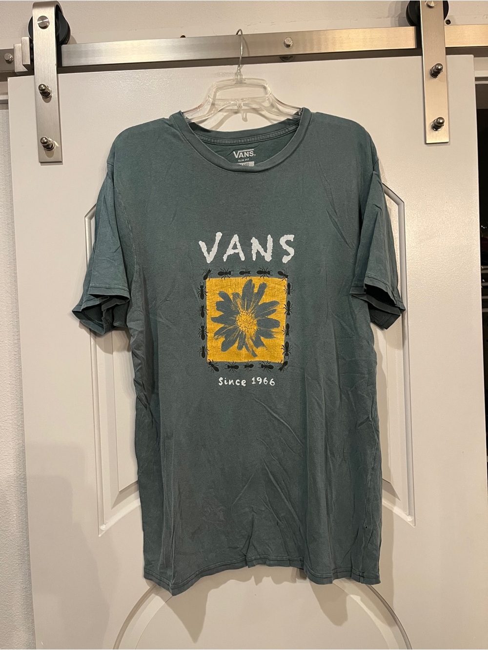 Vintage Vans washed green Yellow Daisy & ant Graphic Short-Sleeve Tee. So Retro!